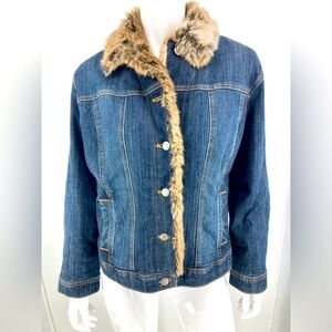 Chico’s Blue Denim Faux Fir Jacket Lined Button Up Gently Used Size 1 Pockets